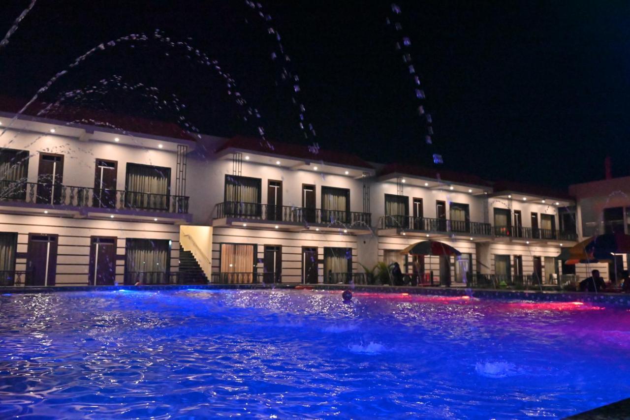 מנדרמוני Moon Star Beach Resort מראה חיצוני תמונה