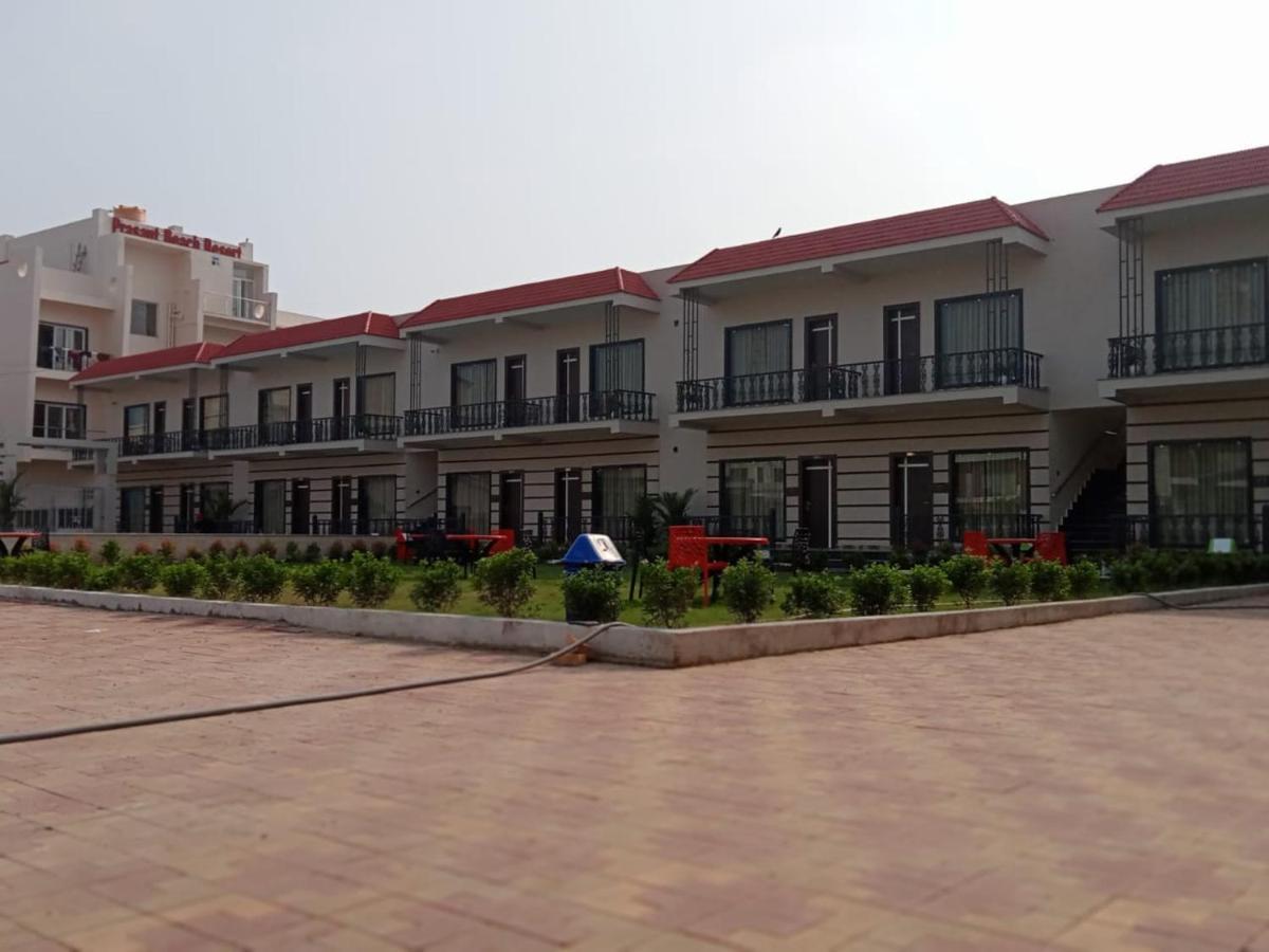 מנדרמוני Moon Star Beach Resort מראה חיצוני תמונה