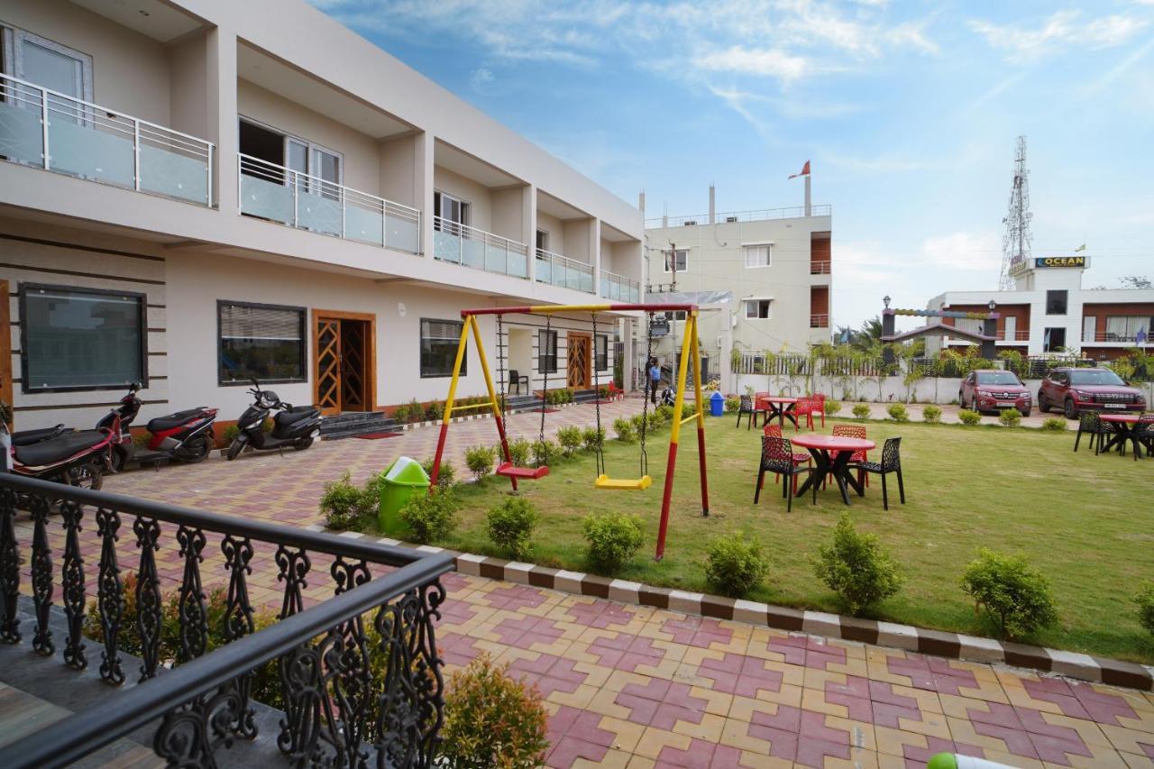 מנדרמוני Moon Star Beach Resort מראה חיצוני תמונה